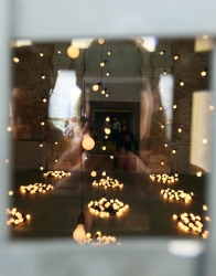 http://www.juliesteyer.com/files/gimgs/th-14_punta della dogana © Julie Steyer.jpg